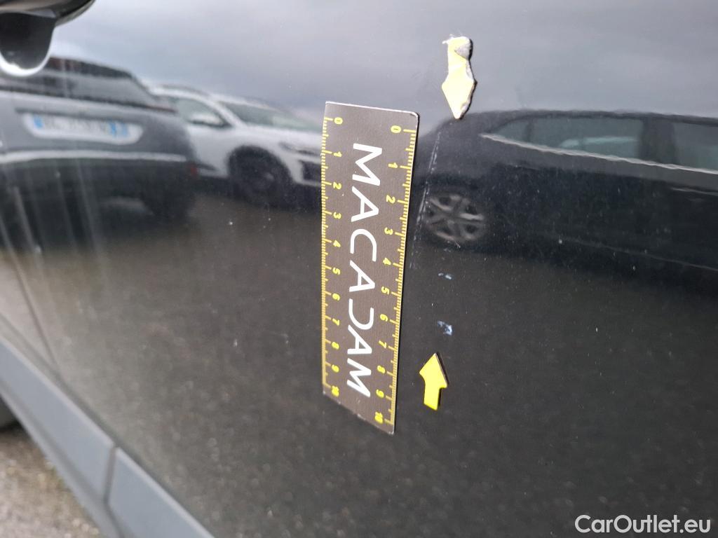  Opel   Grandland X Grandland X Edition 1.5 130CV BVA8 E6dT #9