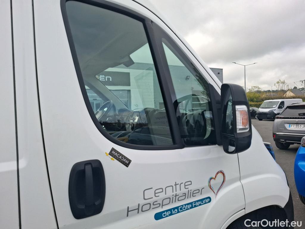  Peugeot  Boxer PEUGEOT  / 2014 / 4P / Fourgon tôlé BLUEHDI 110 PREMIUM 333 L2H2 #36