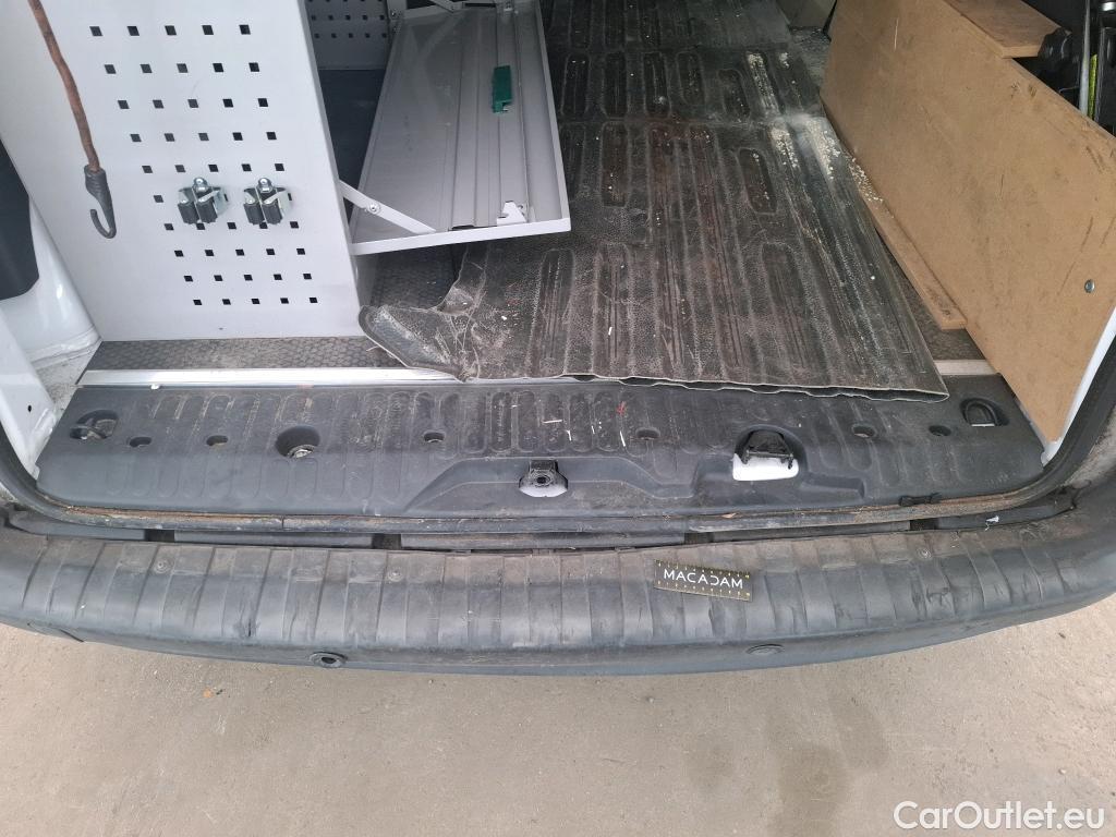  Renault  Kangoo  Express Maxi Extra (Série Spéciale) 1.5 dCi 90CV BVM5 E6 #66