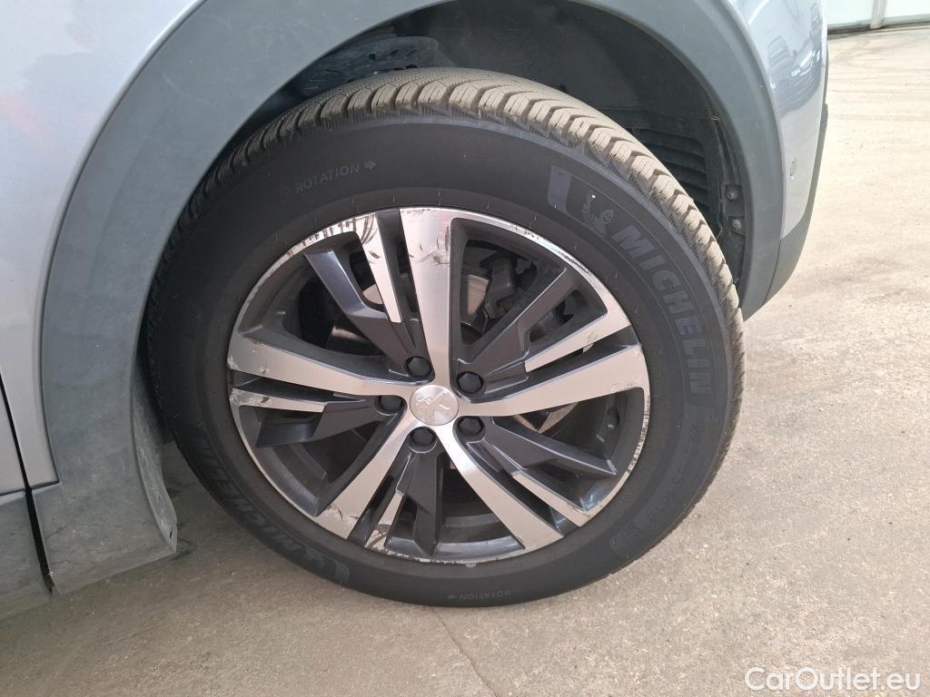  Peugeot  5008  Allure Business 1.5 HDi 130CV BVA8 7 Sieges E6d #13
