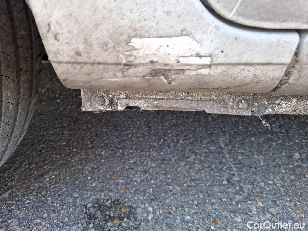  Renault  Kangoo  Express Maxi Extra (Série Spéciale) 1.5 dCi 90CV BVM5 E6 #4