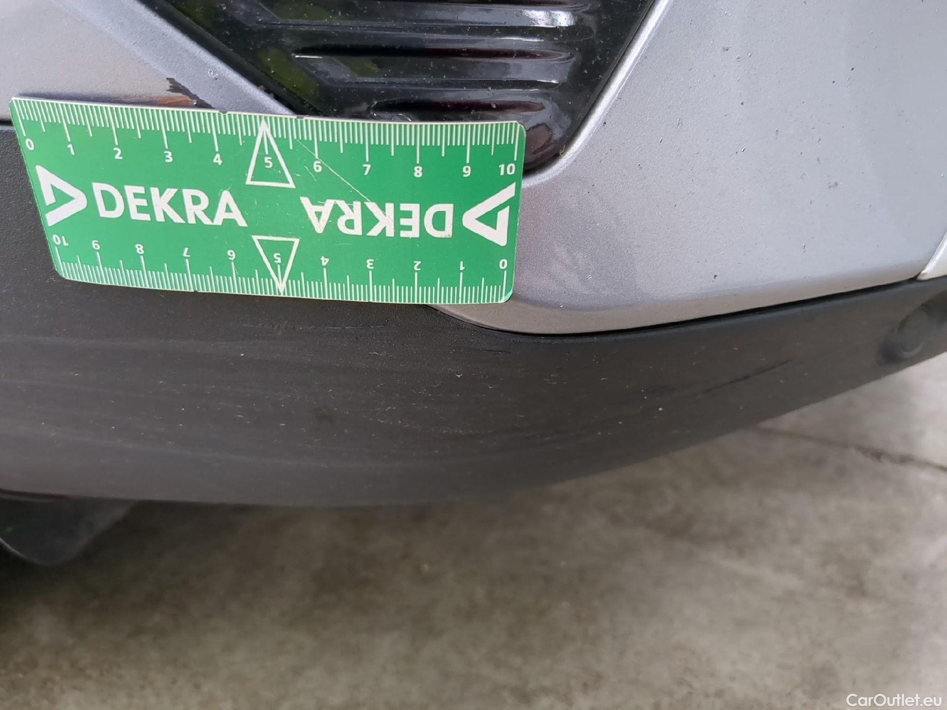  Peugeot  5008  Allure Pack 1.5 HDi 130CV BVA8 7 Sieges E6d #36