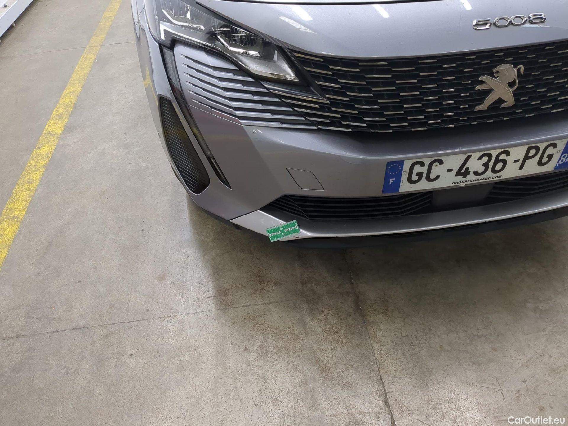  Peugeot  5008  Allure Pack 1.5 HDi 130CV BVA8 7 Sieges E6d #37