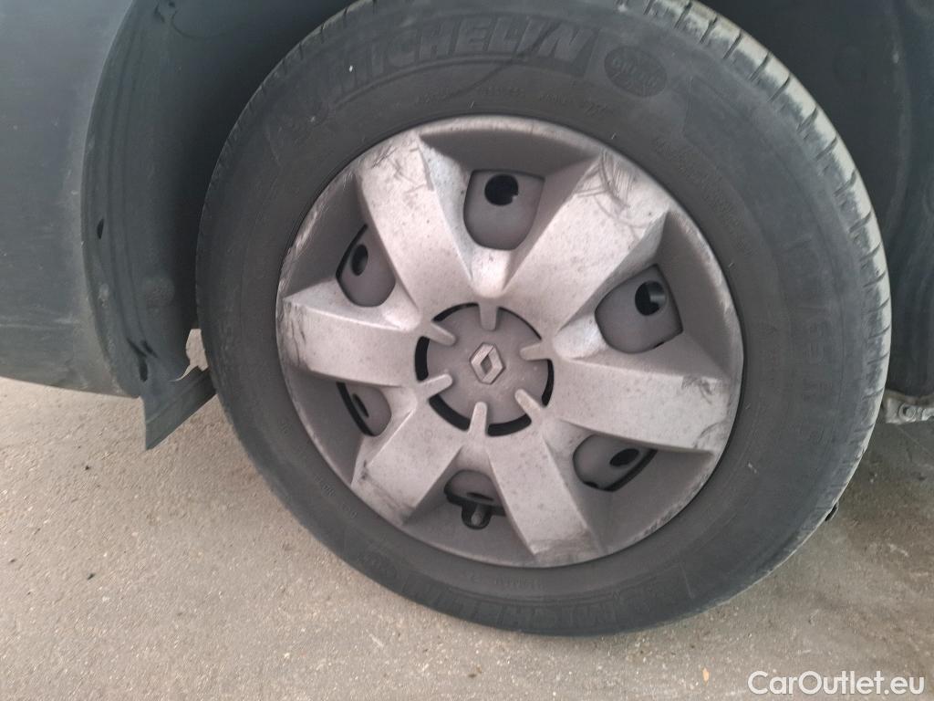  Renault  Kangoo  Express Maxi Extra (Série Spéciale) 1.5 dCi 90CV BVM5 E6 #80