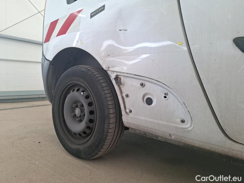  Renault  Kangoo  Express Maxi Extra (Série Spéciale) 1.5 dCi 90CV BVM5 E6 #44