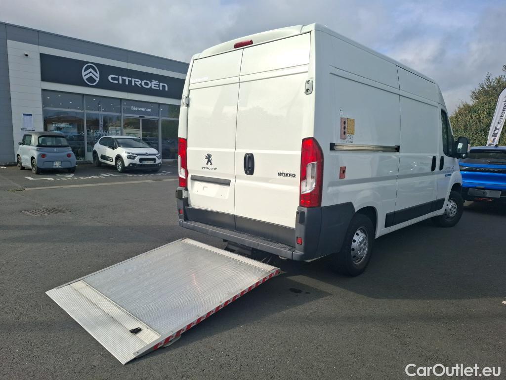 Peugeot  Boxer PEUGEOT  / 2014 / 4P / Fourgon tôlé BLUEHDI 110 PREMIUM 333 L2H2 #46