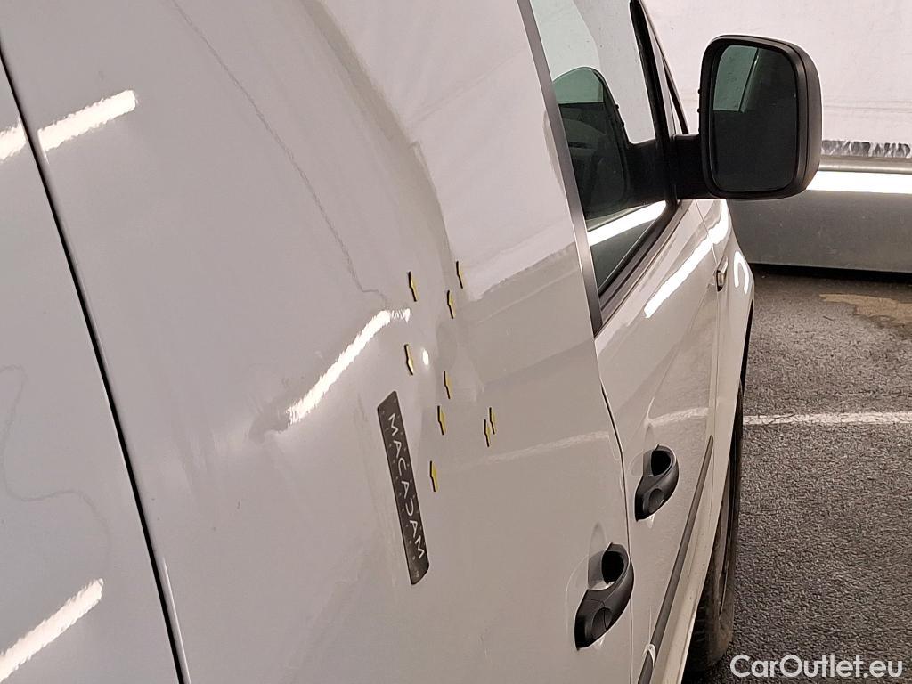  Volkswagen  Caddy VOLKSWAGEN  Van / 2015 / 4P / Fourgonnette 2.0 TDI 75 Business Line #31
