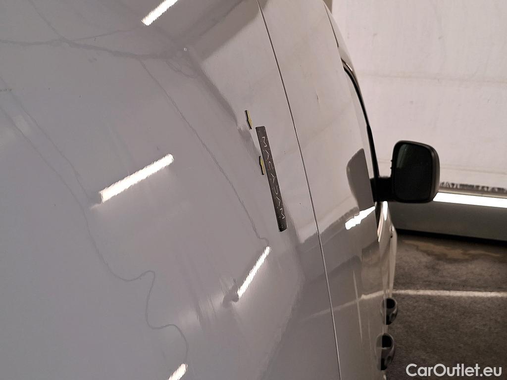  Volkswagen  Caddy VOLKSWAGEN  Van / 2015 / 4P / Fourgonnette 2.0 TDI 75 Business Line #19