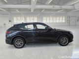  Alfa Romeo   STELVIO ALFA ROMEO / 2017 / 5P / SUV 2.2 TURBO DIESEL 190CV BUSINESS AT8 Q4 #7