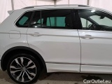  Volkswagen  Tiguan VOLKSWAGEN  / 2016 / 5P / SUV 2.0 TDI SCR 110KW SPORT BMT 4MOTION DSG #30