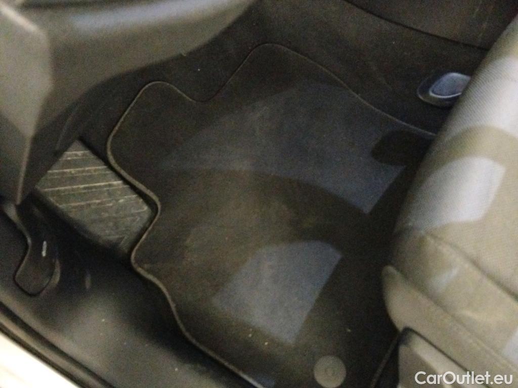  Audi  Q3  Sportback 35 TDI 2.0 TDI 150CV AT7 E6d #25