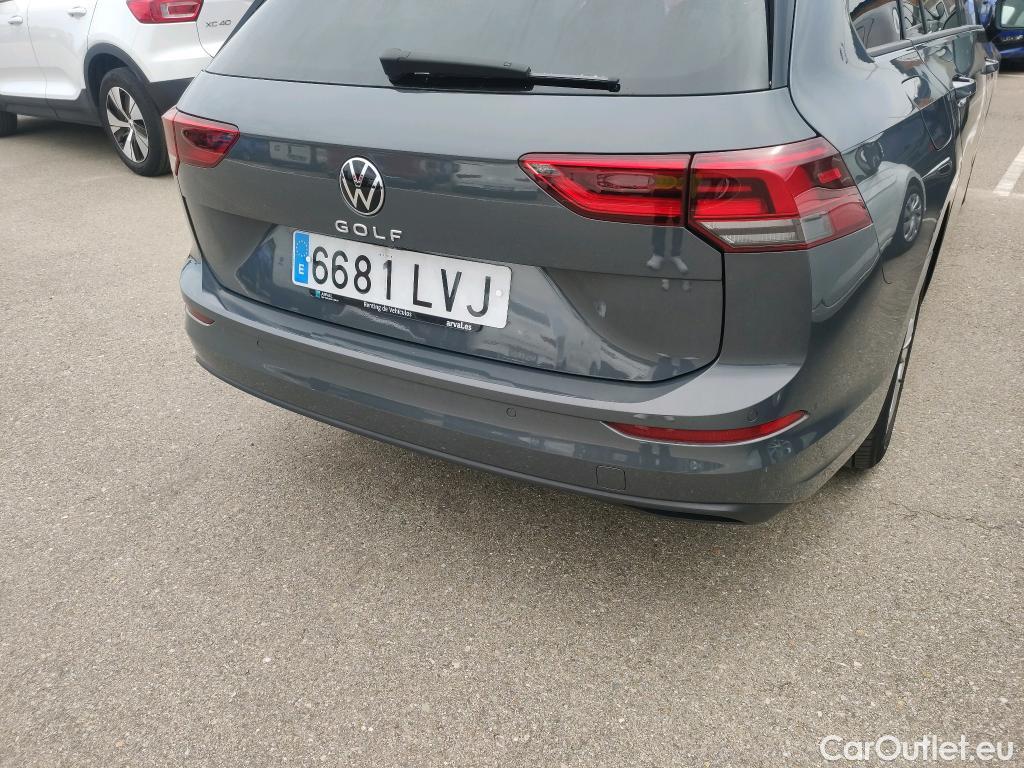  Volkswagen  Golf  VIII Variant Life 2.0 TDI 115CV AT7 E6d #18