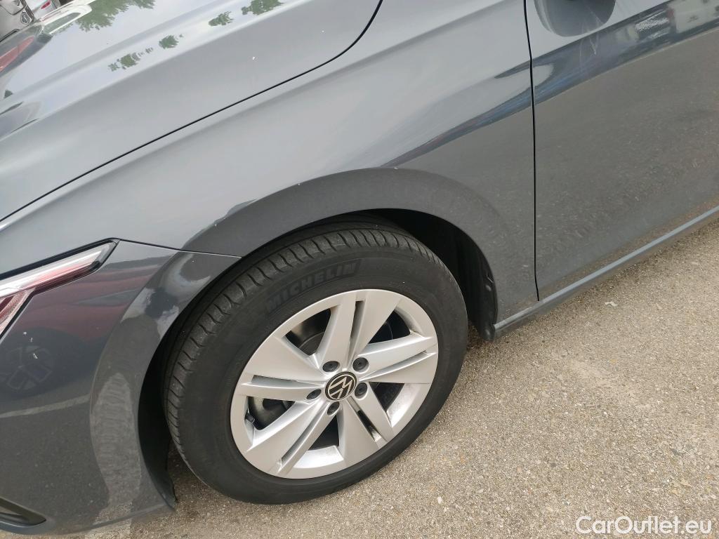 Volkswagen  Golf  VIII Variant Life 2.0 TDI 115CV AT7 E6d #11