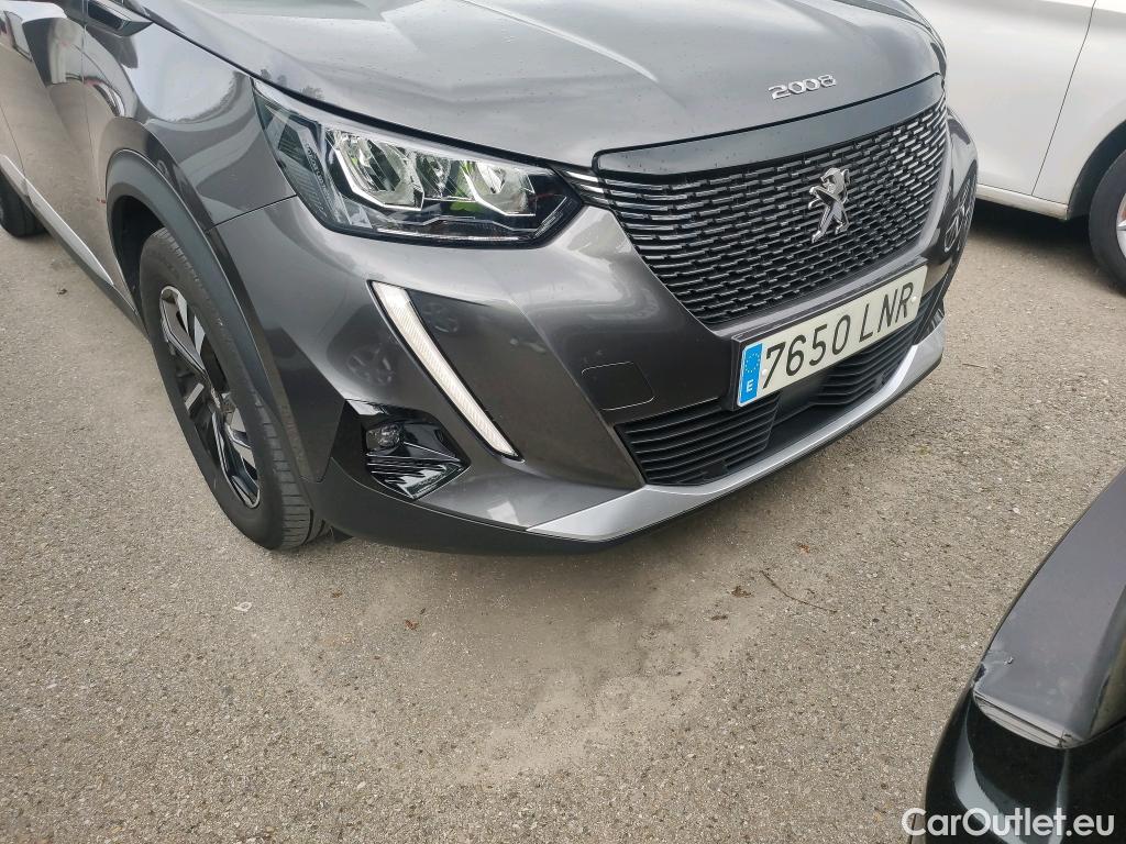 Peugeot  2008  Allure Pack 1.5 HDi 110CV MT6 E6d #19