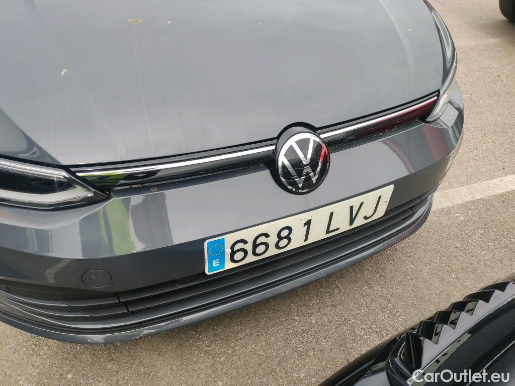  Volkswagen  Golf  VIII Variant Life 2.0 TDI 115CV AT7 E6d #20