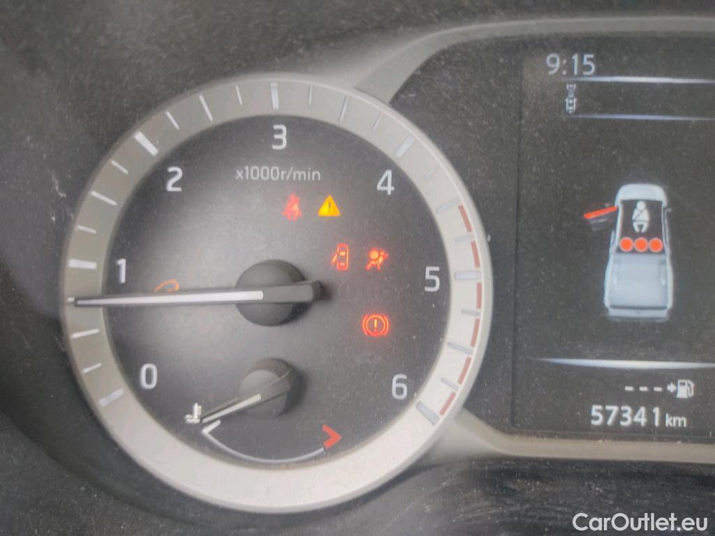  Nissan  Navara NISSAN  VU 4p 4G pickup Doble Cab. 2.3dCi EU6 120kW(160CV) Visia #51