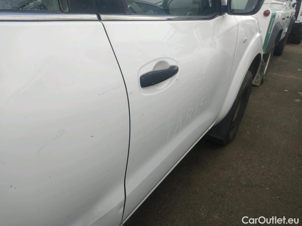  Nissan  Navara NISSAN  VU 4p 4G pickup Doble Cab. 2.3dCi EU6 120kW(160CV) Visia #47