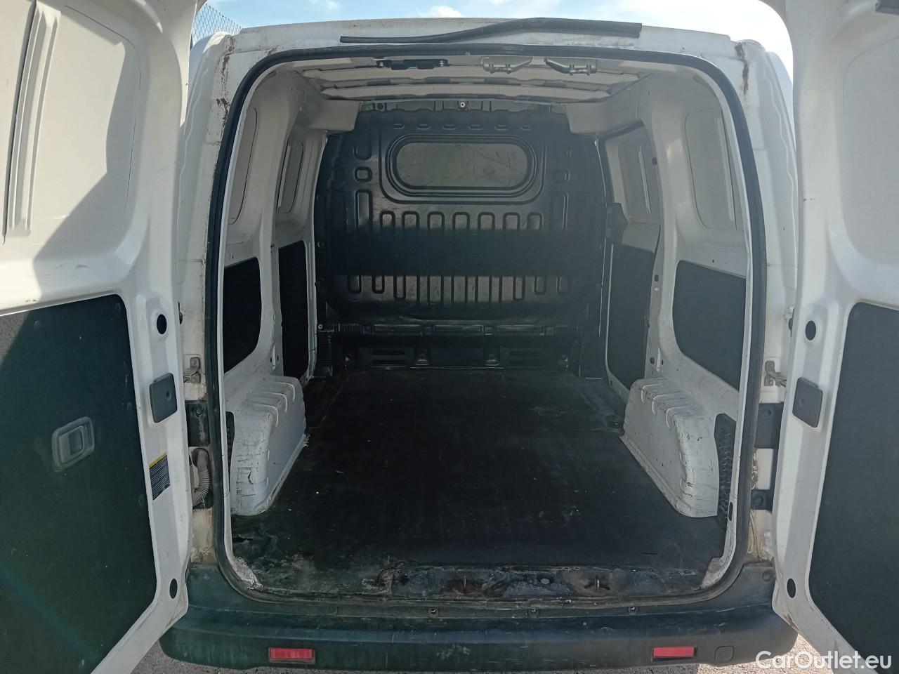 Nissan  NV200 NISSAN  / 2009 / 4P / furgón 1.5dCi 66kW (90CV) BASIC #9