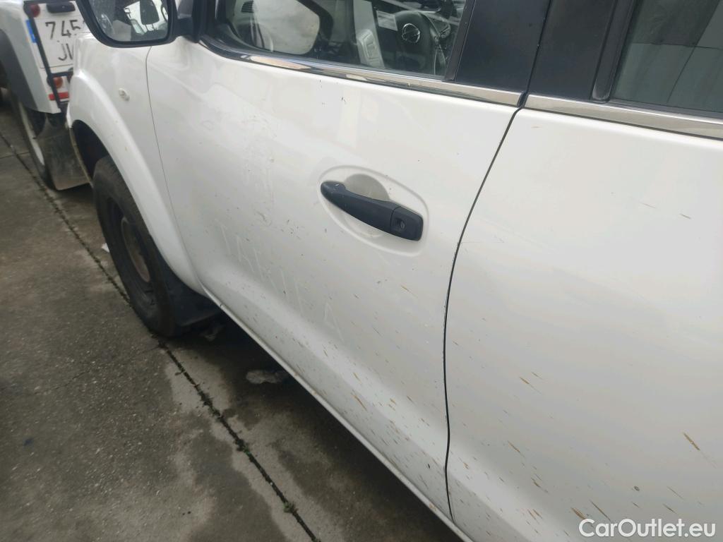  Nissan  Navara NISSAN  VU 4p 4G pickup Doble Cab. 2.3dCi EU6 120kW(160CV) Visia #25
