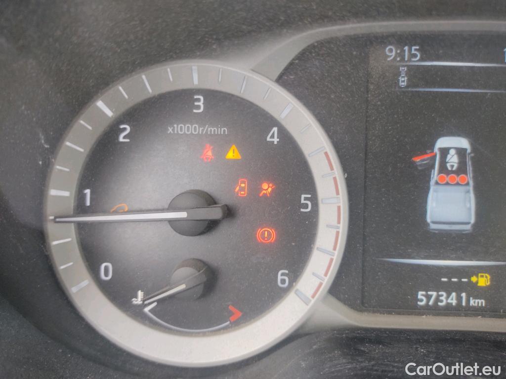 Nissan  Navara NISSAN  VU 4p 4G pickup Doble Cab. 2.3dCi EU6 120kW(160CV) Visia #52