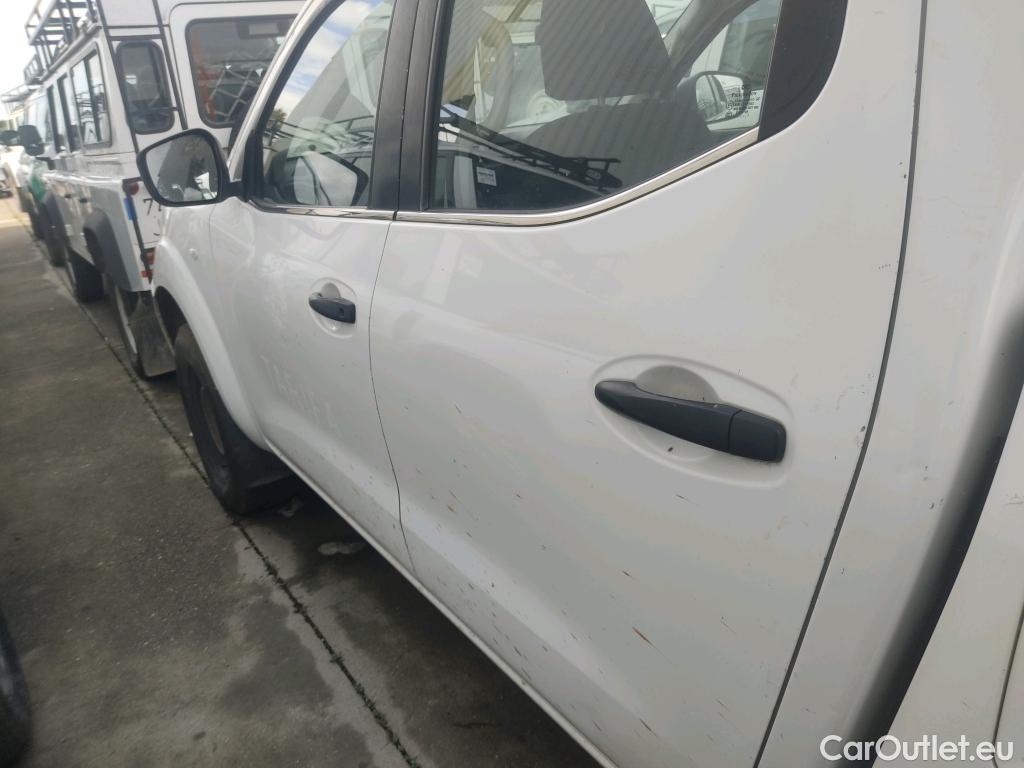  Nissan  Navara NISSAN  VU 4p 4G pickup Doble Cab. 2.3dCi EU6 120kW(160CV) Visia #22
