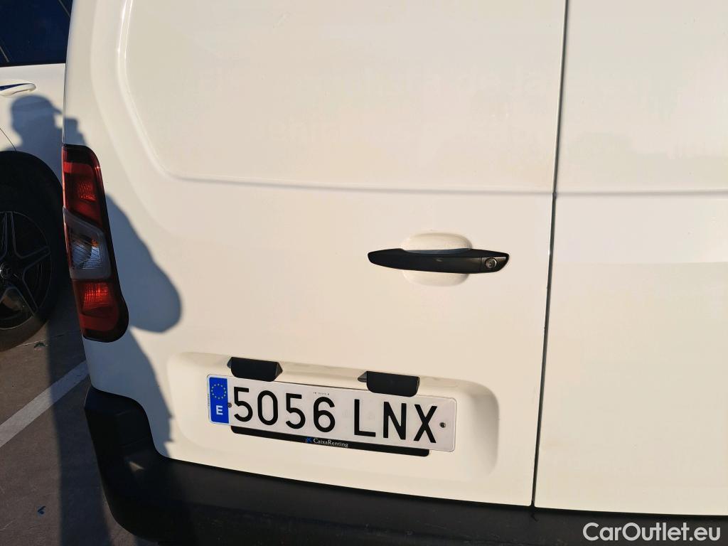  Land Rover  Discovery PEUGEOT Partner / 2018 / 4P / furgón derivado de turismo Premium Standard 1000kg BlueHDi 73kW #11