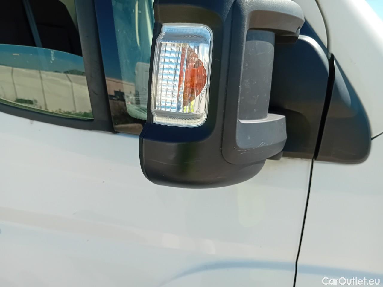  Peugeot  Boxer  Furgón Techo Elevado 335 L2H2 Premium BlueHDi 140 Stop&Start HDi #34