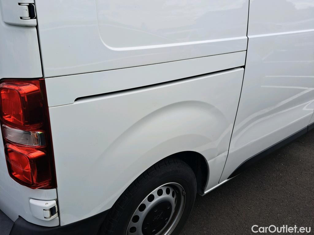  Peugeot  Expert PEUGEOT  / 2016 / 4P / furgón Furgón Premium 1.5 BlueHDi 120 Standard #4