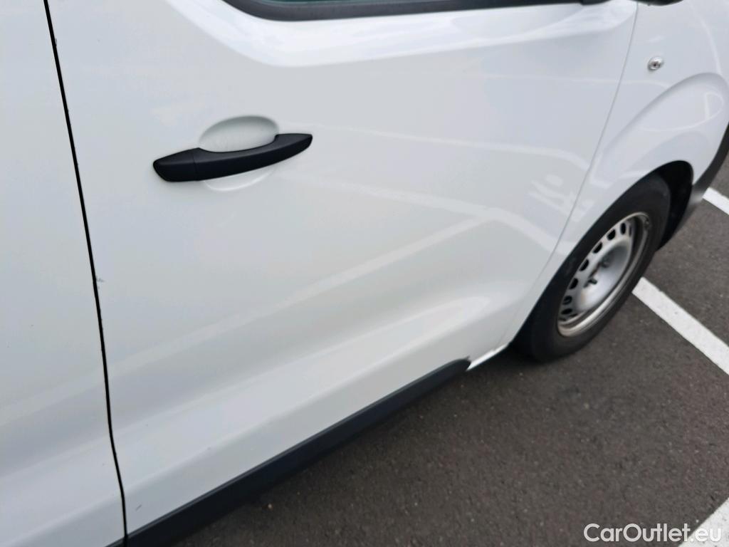  Peugeot  Expert PEUGEOT  / 2016 / 4P / furgón Furgón Premium 1.5 BlueHDi 120 Standard #23