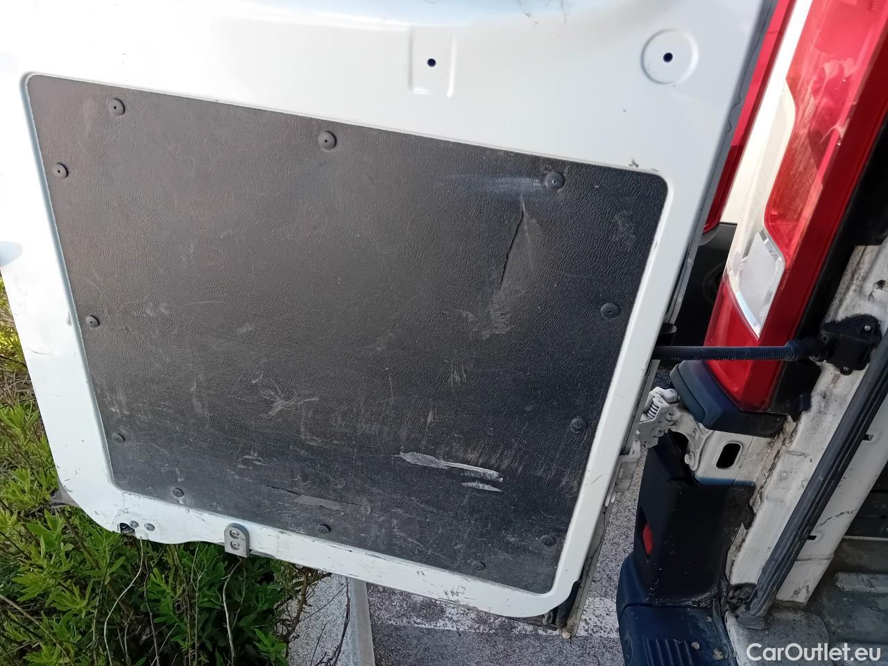  Peugeot  Boxer  Furgón Techo Elevado 335 L2H2 Premium BlueHDi 140 Stop&Start HDi #6