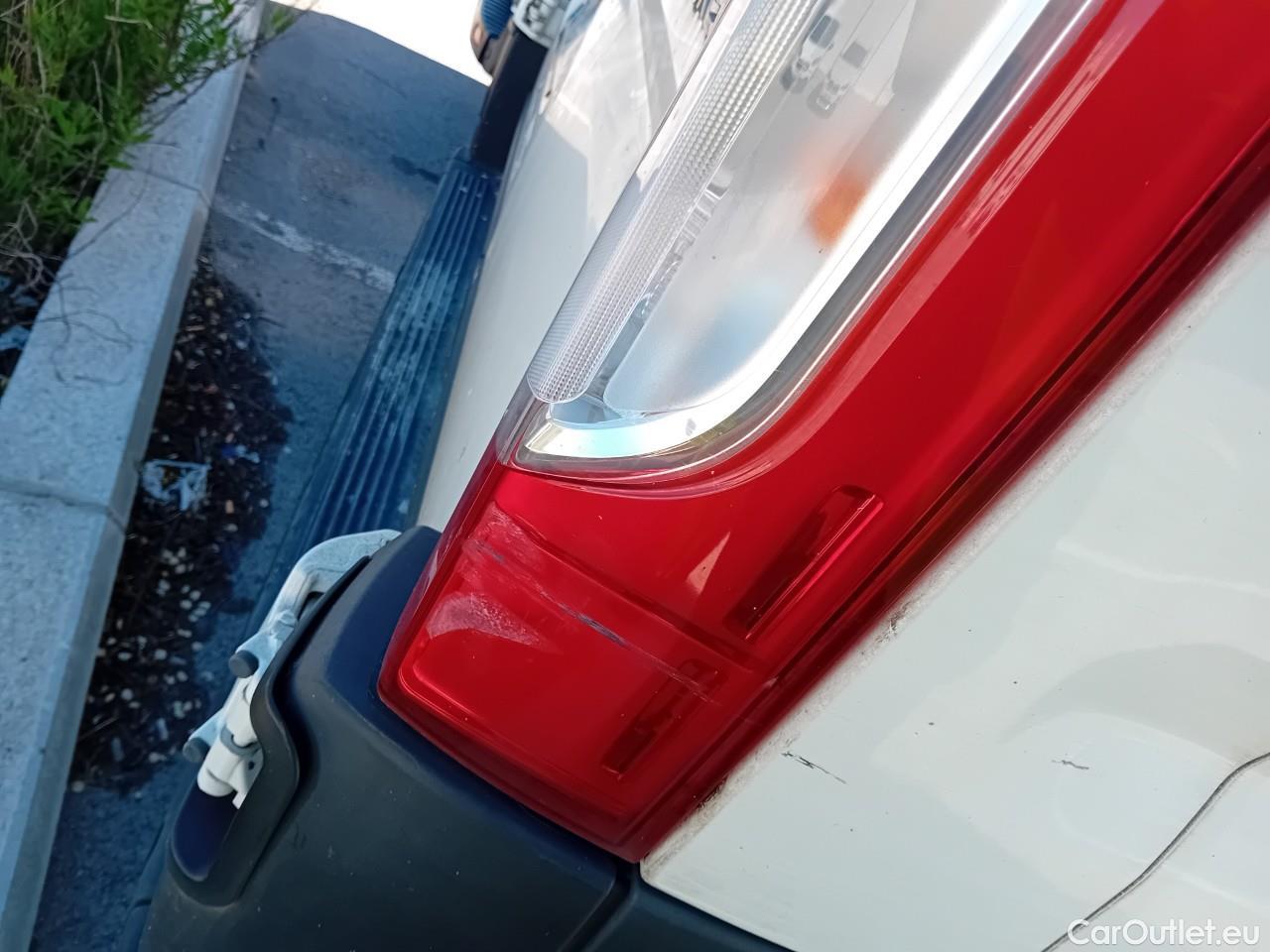  Peugeot  Boxer  Furgón Techo Elevado 335 L2H2 Premium BlueHDi 140 Stop&Start HDi #21
