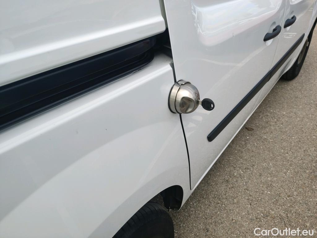  Renault  Kangoo  II Furgón Professional 1.5 dCi 80CV MT6 E6dT #49