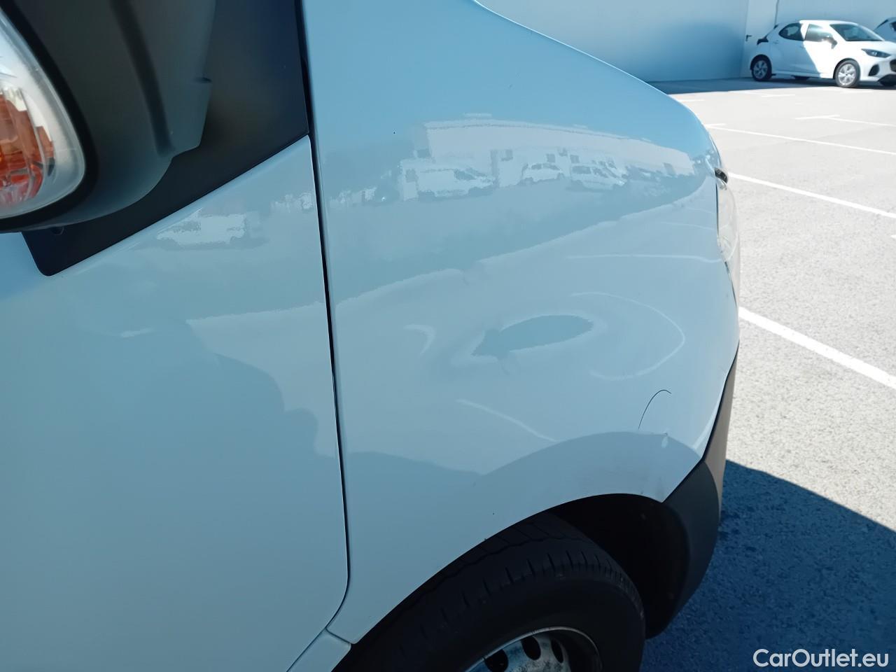  Nissan  NV400 NISSAN  / 2011 / 4P / furgón L2H2 3,5T 2.3dCi 99kW FWD Optima #48