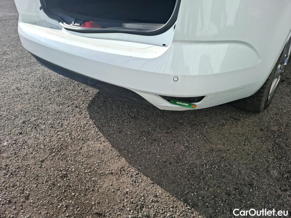  Renault  Megane  IV Grandtour Business 1.5 dCi 115CV BVM6 E6d #7