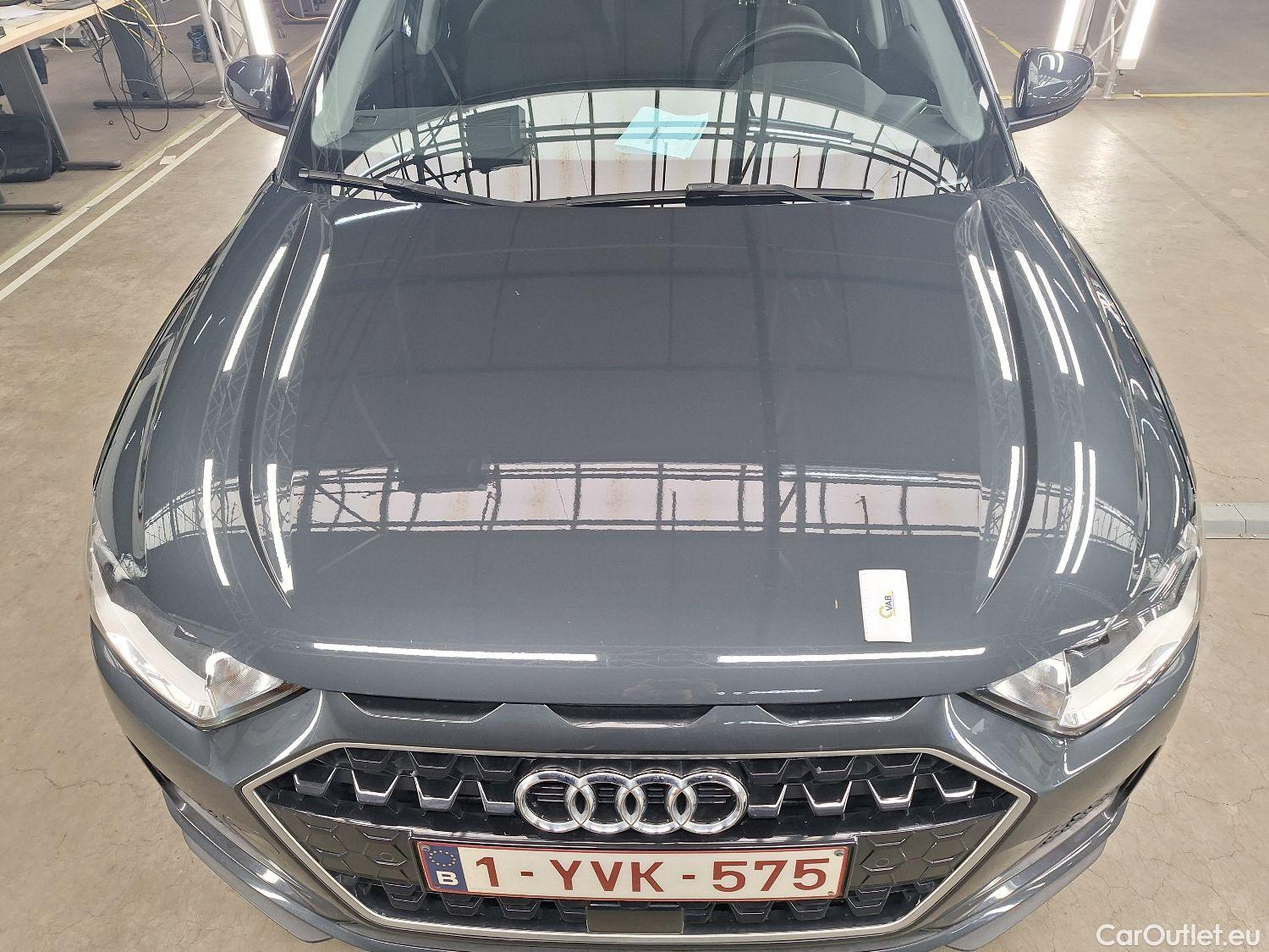  Audi  A1 Sportback Audi, A1 SB '18, Audi  1.0 25 TFSI 70kW Advanced 5d #1