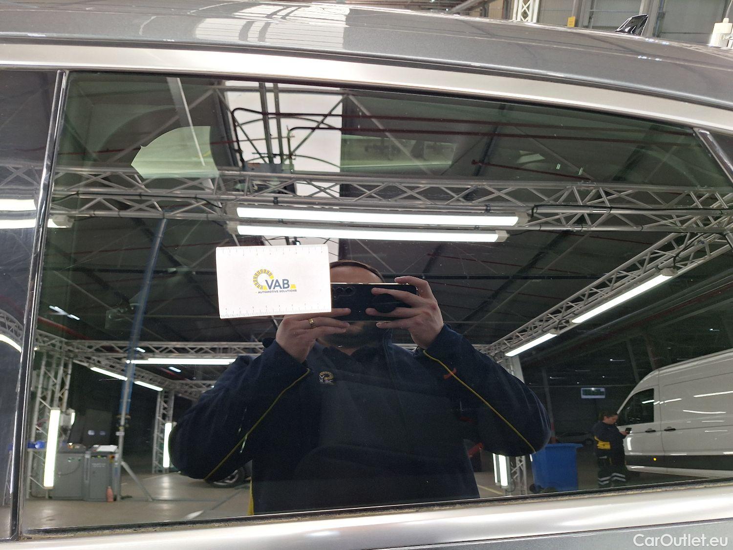  Audi  Q3 Audi,  SB '19, Audi  Sportback 35 TDI S tronic S Line Business  #22