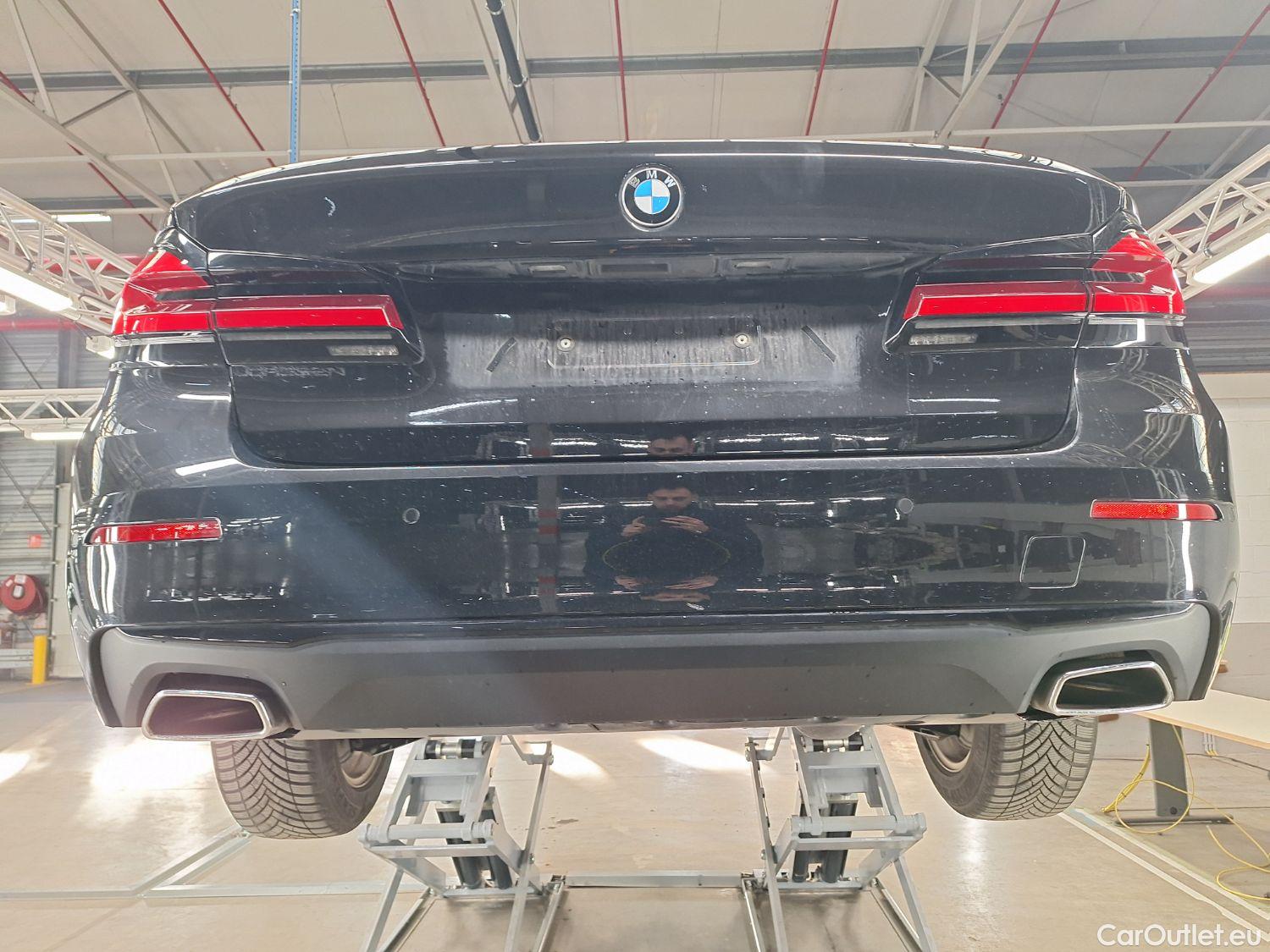  Bmw  Serie 5 BMW, 5-serie FL'20, BMW 5 Reeks Berline 518d 110kW Aut. 4d excluweb end 24.04 #1