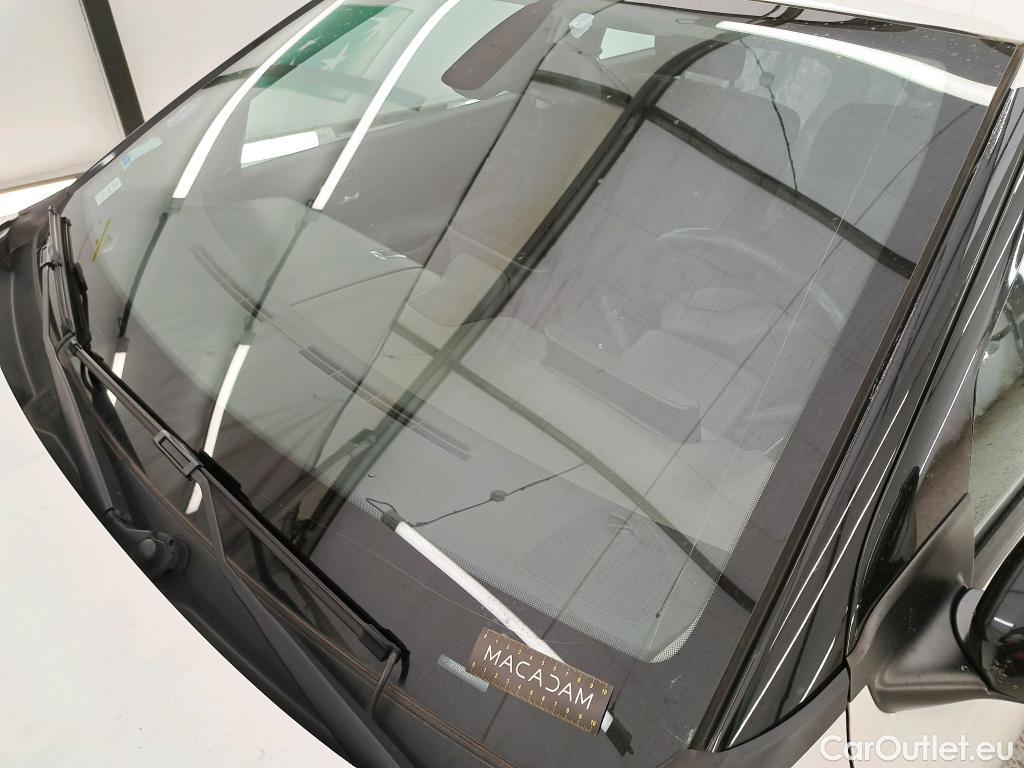  Citroen  C4 Cactus  Feel Business 1.2 PureTech 110CV BVM6 E6d #1