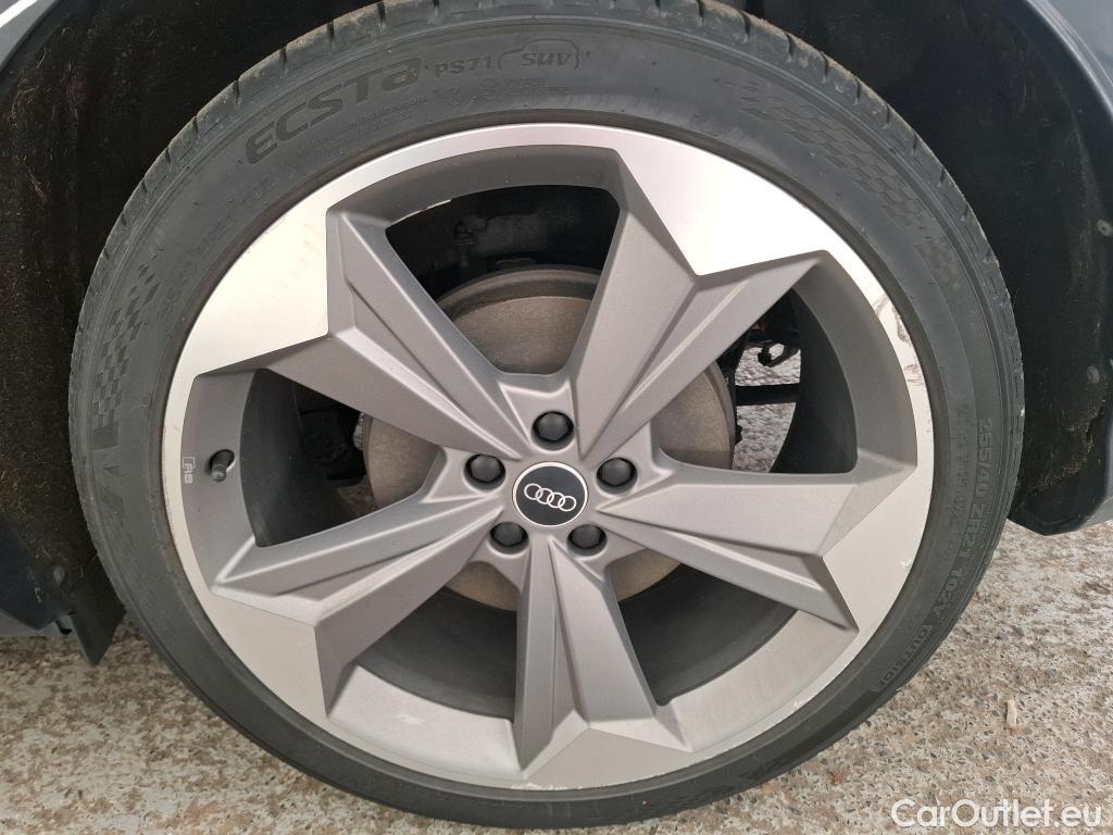  Audi  Q4 E-Tron  Sportback 35 e-tron S line 55kWh BVA #4