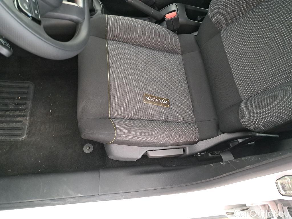  Citroen  C3 CITROEN  / 2016 / 5P / Berline PureTech 82 S&S BVM Feel Business #3