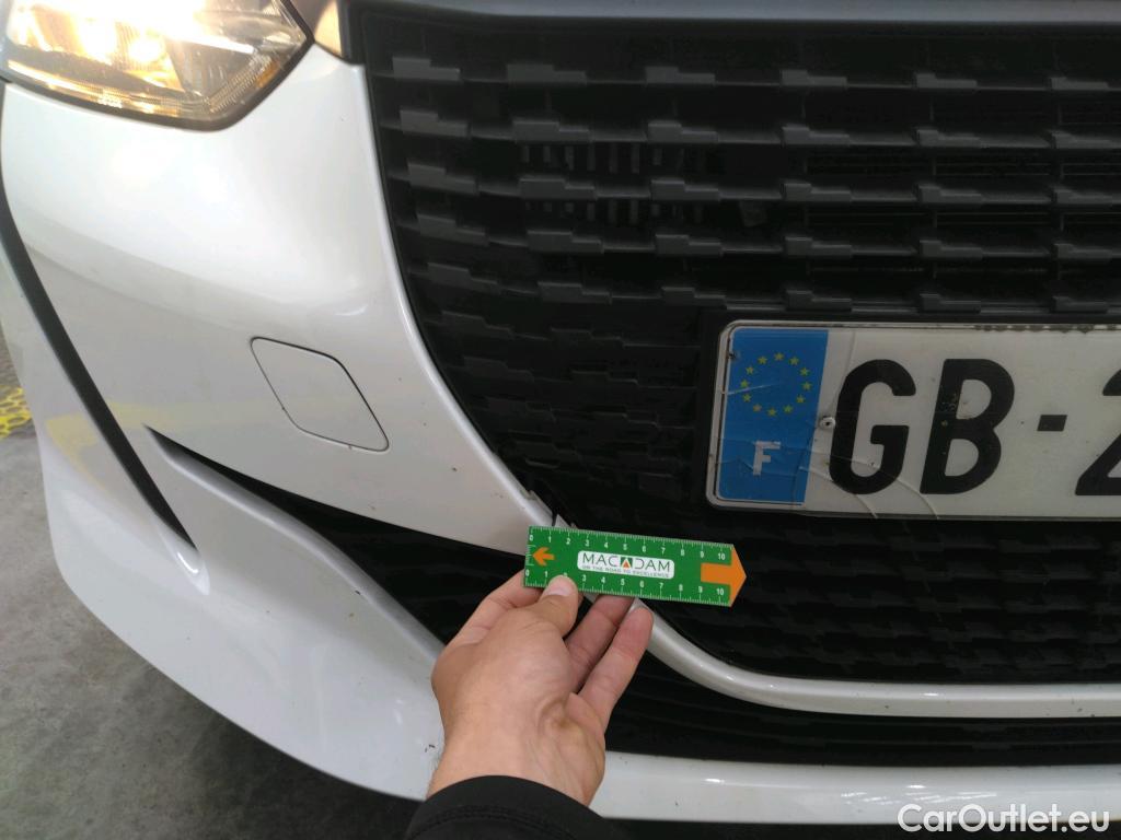  Peugeot  208  Premium 1.5 HDi 100CV BVM6 E6d #11
