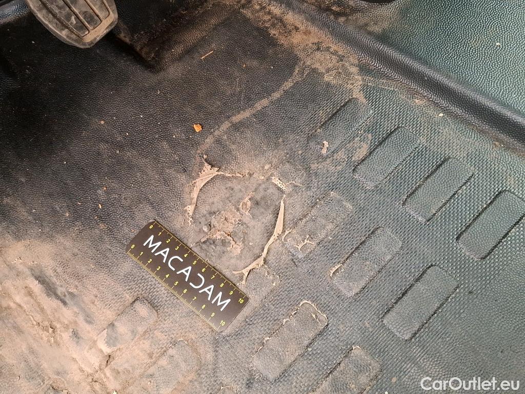  Citroen  Jumpy CITROEN  VU 4p Fourgon Taille M BlueHDi 120 S&S BVM6 Business #34