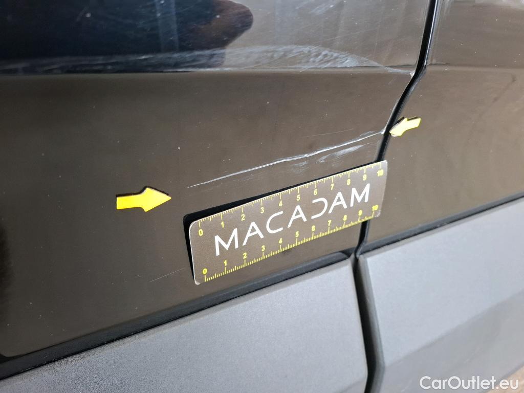  Opel   Grandland X Grandland X Business Edition 1.5 130CV BVA8 E6dT #16