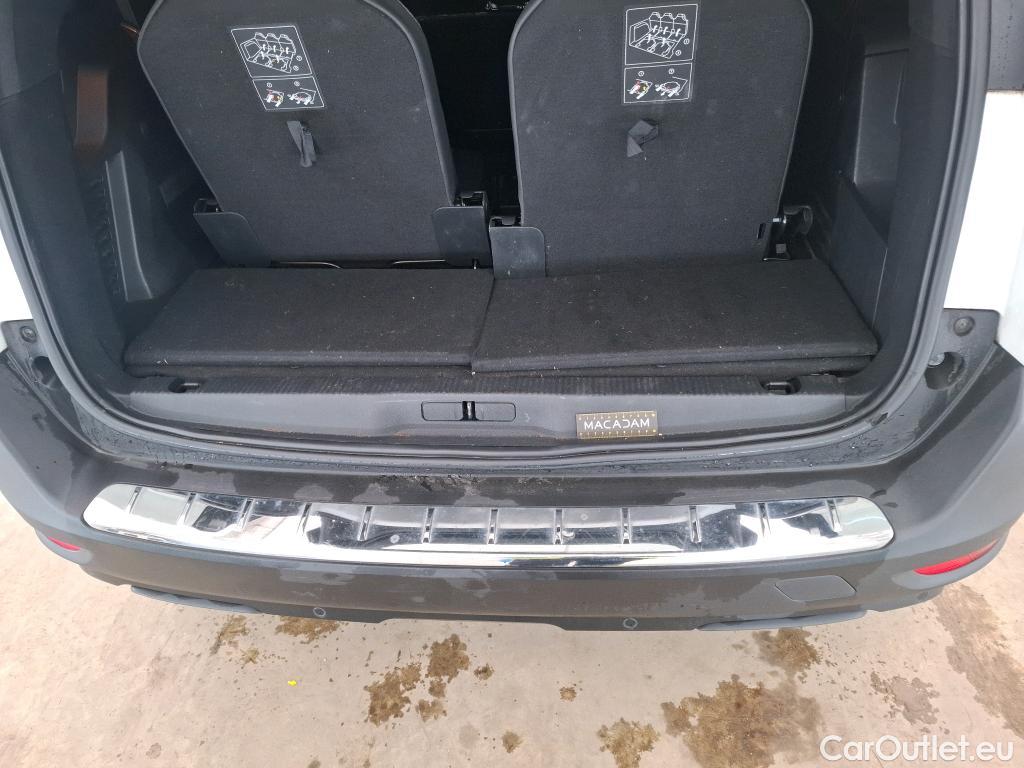  Peugeot  5008  Allure Business 1.5 HDi 130CV BVA8 7 Sieges E6d #17