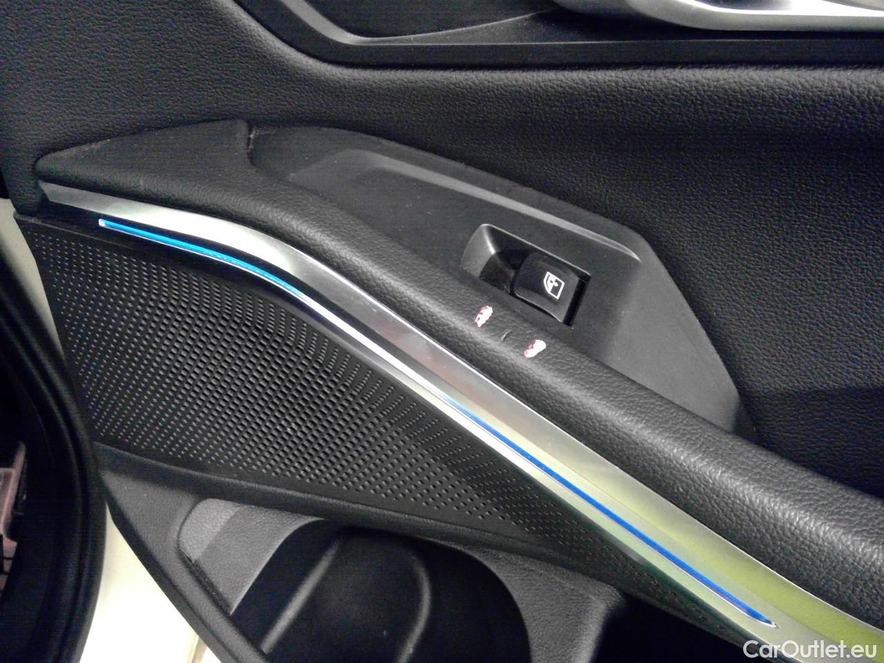  Bmw  Serie 3 330e Tour. xDr. Connect. Aut #28