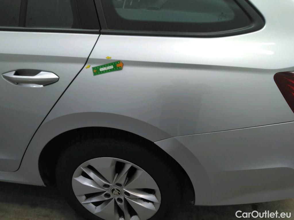  Skoda  Octavia  Break Business 2.0 TDI 115CV BVA7 E6d #29