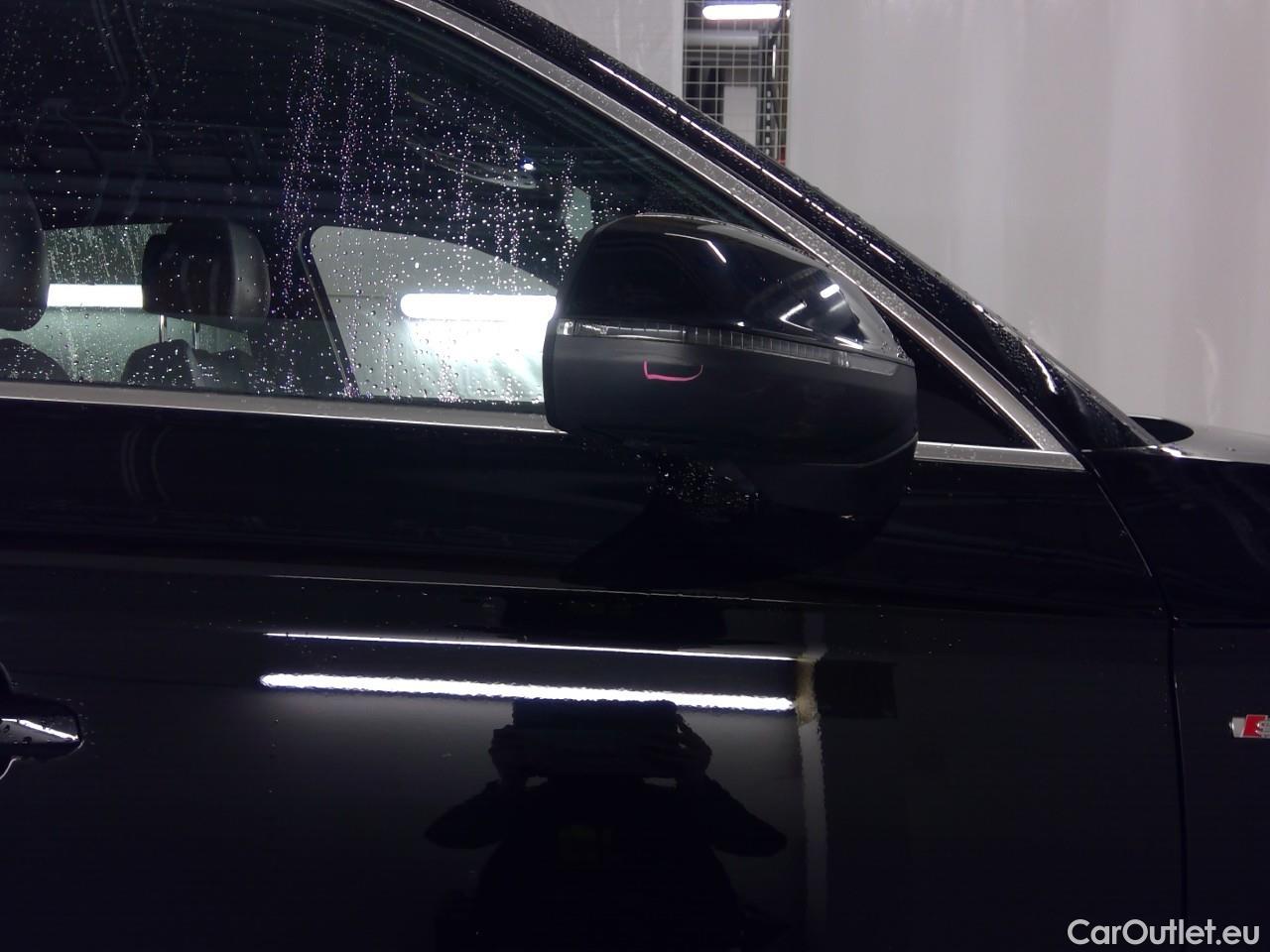  Audi  Q5  55TFSI quattro Compet.Aut. #19