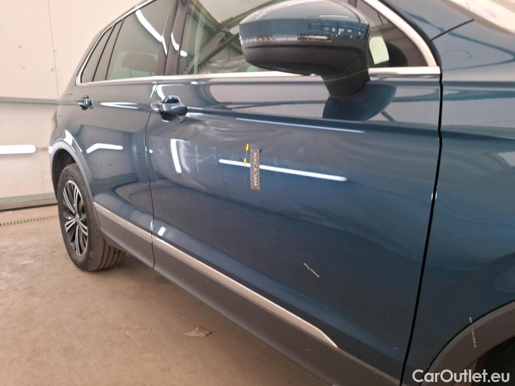  Volkswagen  Tiguan  Elegance Exclusive eHybrid 1.4 TSI 245CV BVA6 E6d #18