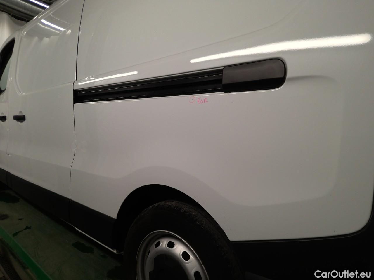  Renault  Trafic  dCi 125 L2H1 M CV #15