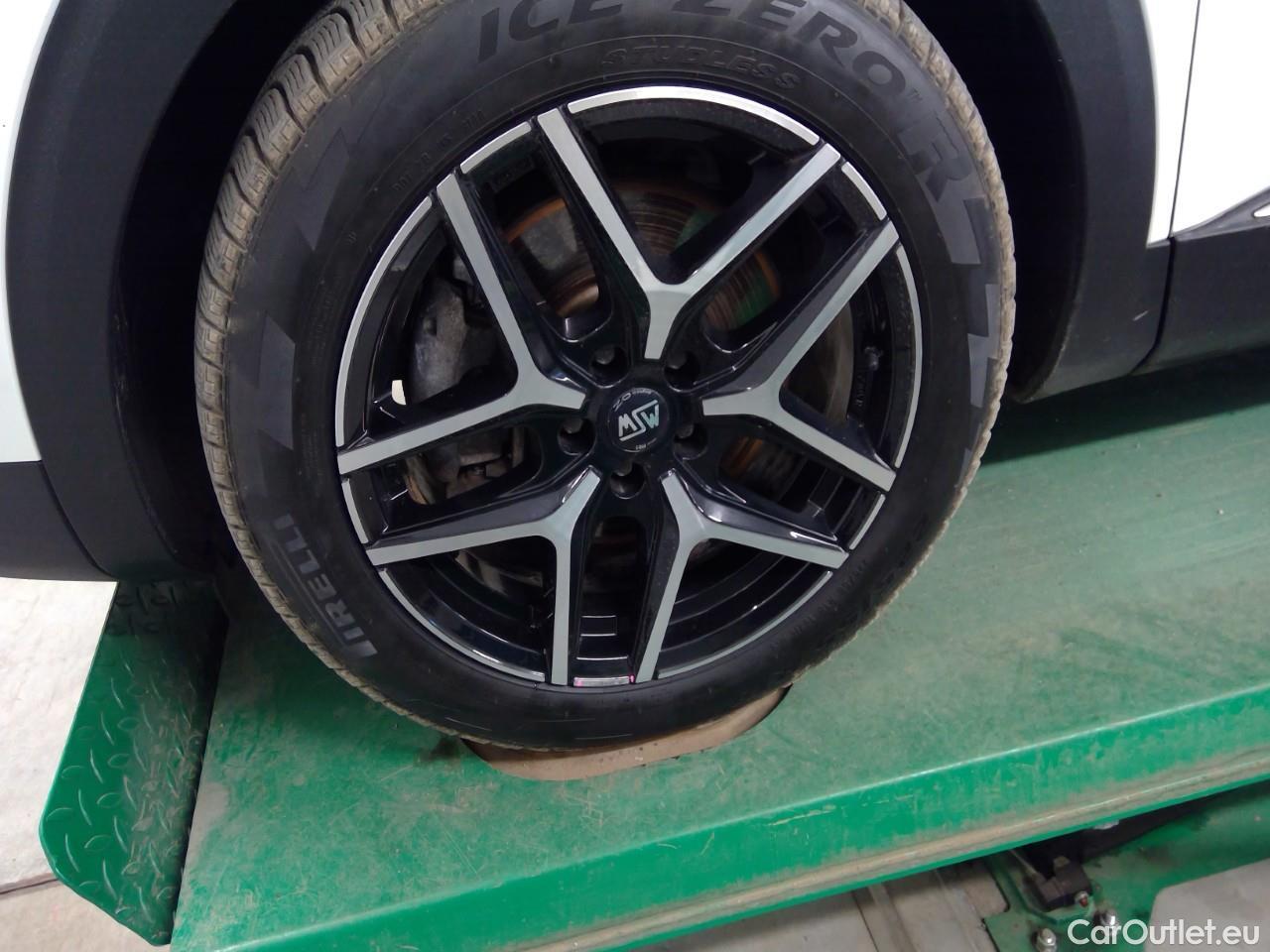  Peugeot  3008  PHEV 225 GT Aut #5